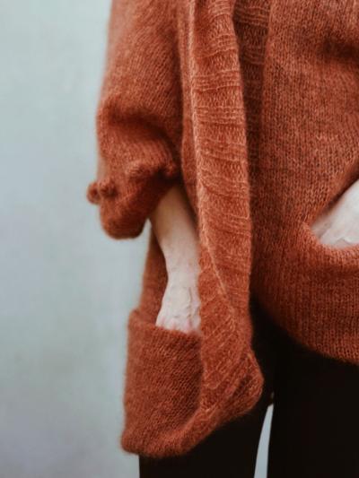 Monday Midi Cardigan strikkeopskrift (PDF)