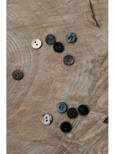 Tahitian pearl mussel buttons GOTS 14 mm