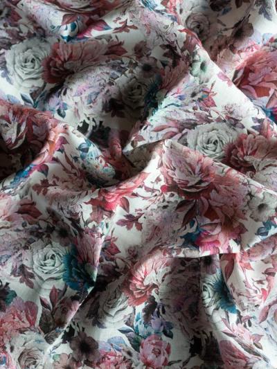 Lining with Red flowers