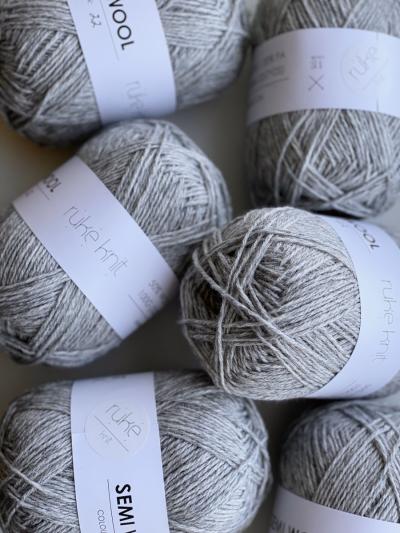 Ruke knit Semi-Wool yarn - Silver grey (22), 100g