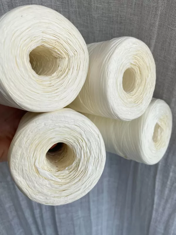 Ruke knit Raffia yarn - Milk White (08), 200g