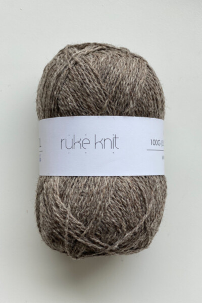 Ruke knit Wool yarn - Macadamia brown (266), 100g